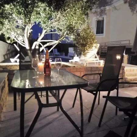 Apartmanhotel Gregovica *