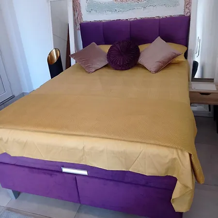 Lägenhetshotell Gregovica 3*